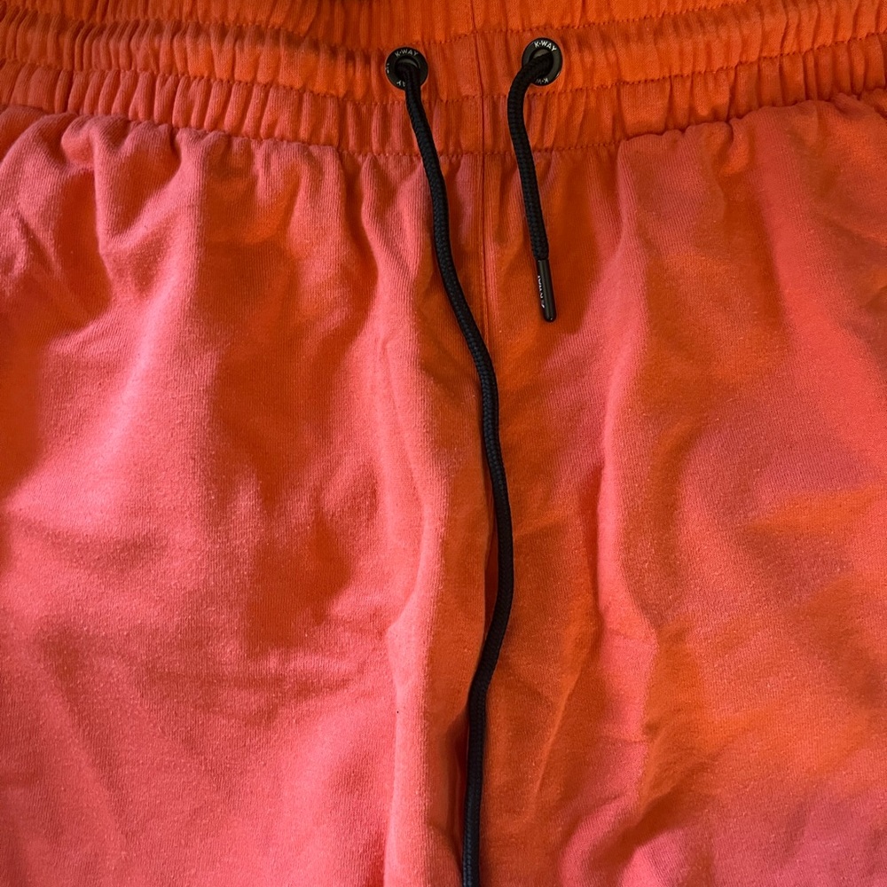 Shorts - Picture 2 of 3